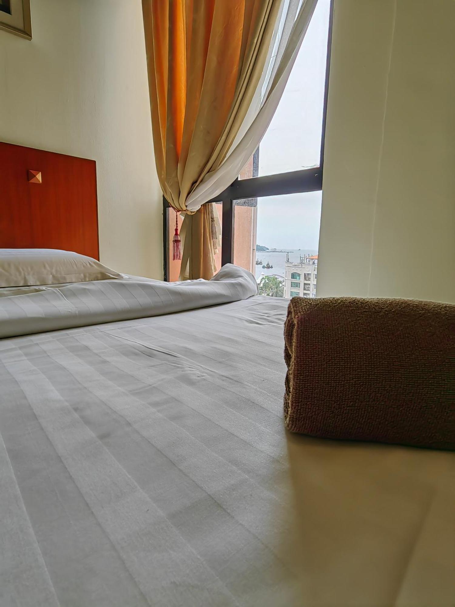 Town Condo - Marina Court Kota Kinabalu Esterno foto