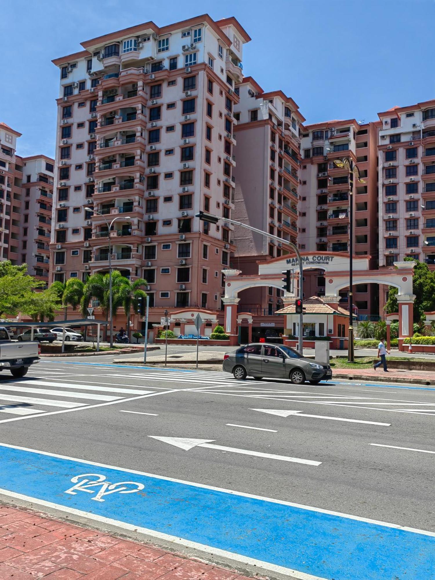 Town Condo - Marina Court Kota Kinabalu Esterno foto