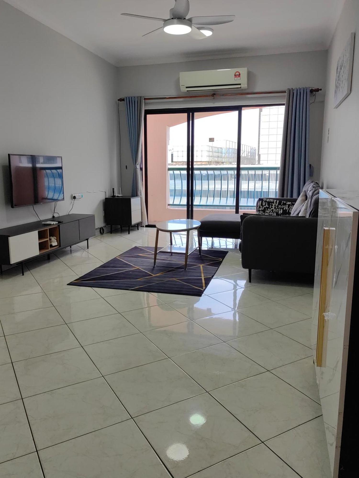 Town Condo - Marina Court Kota Kinabalu Esterno foto