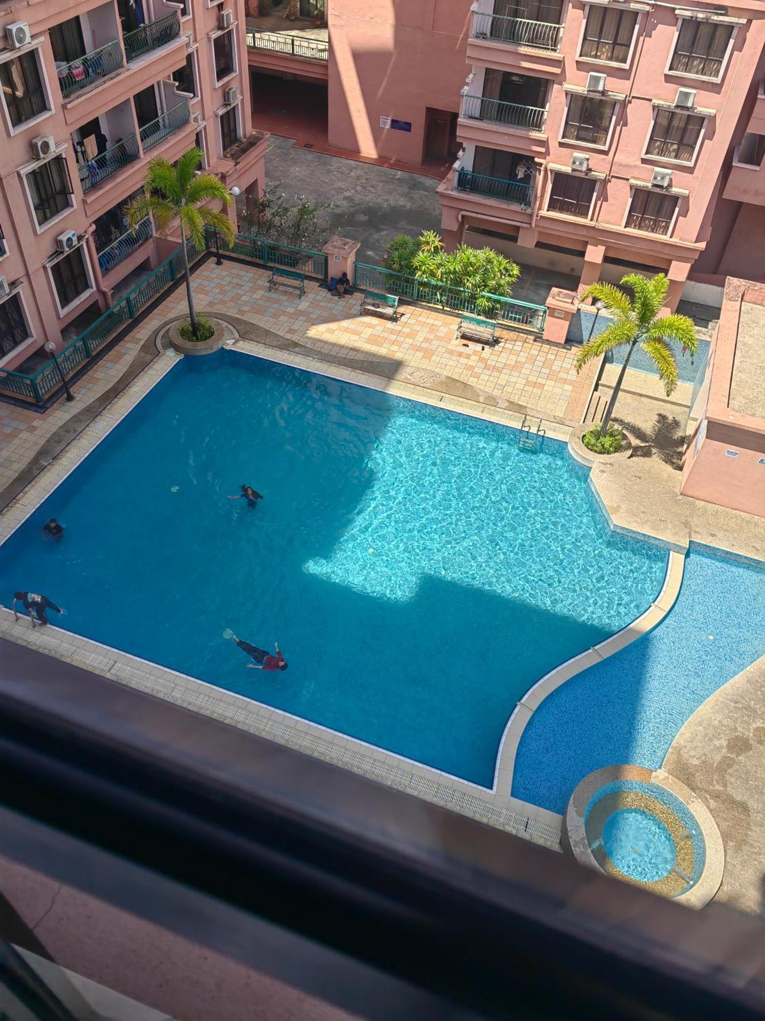 Town Condo - Marina Court Kota Kinabalu Esterno foto