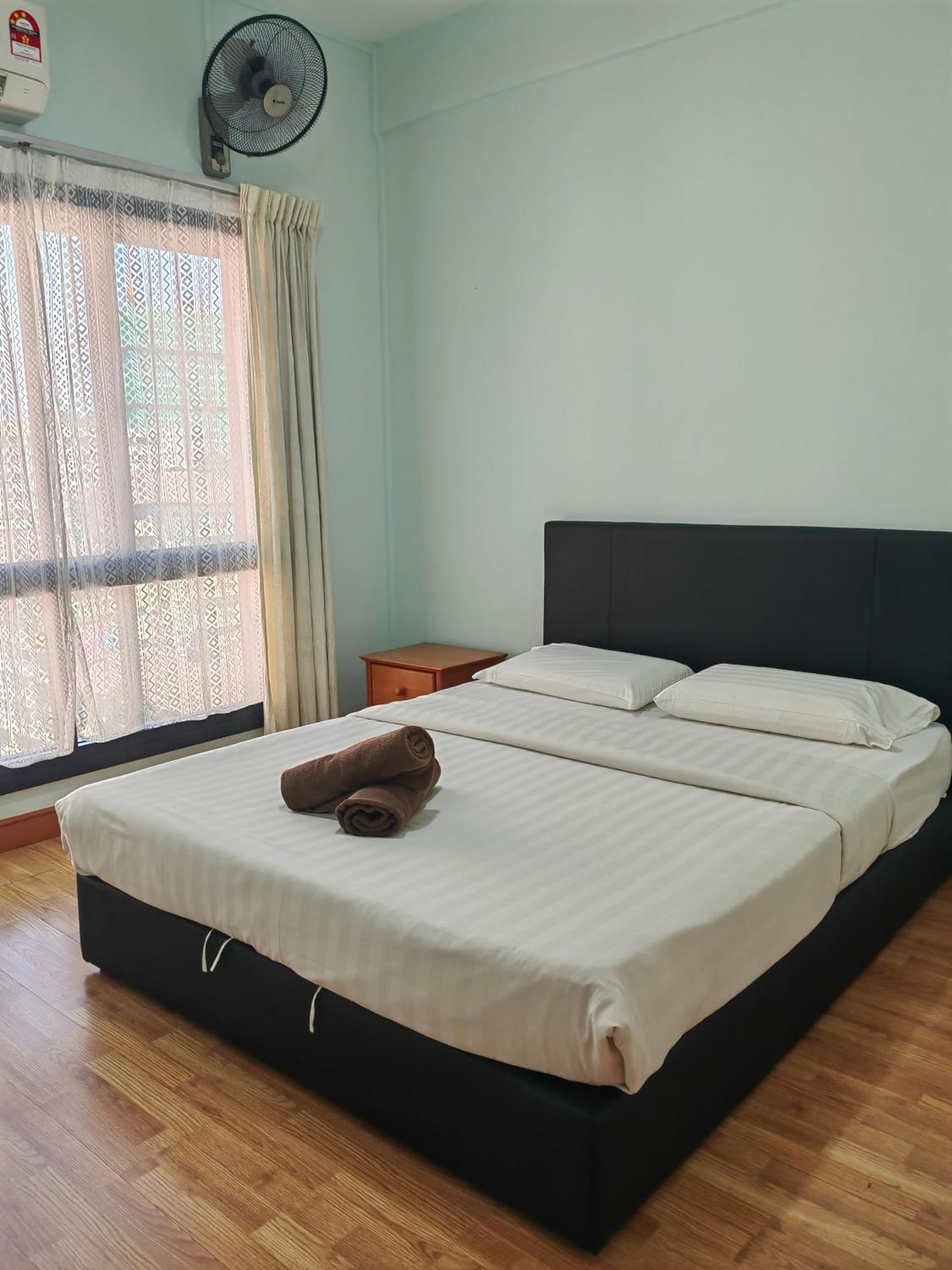 Town Condo - Marina Court Kota Kinabalu Esterno foto